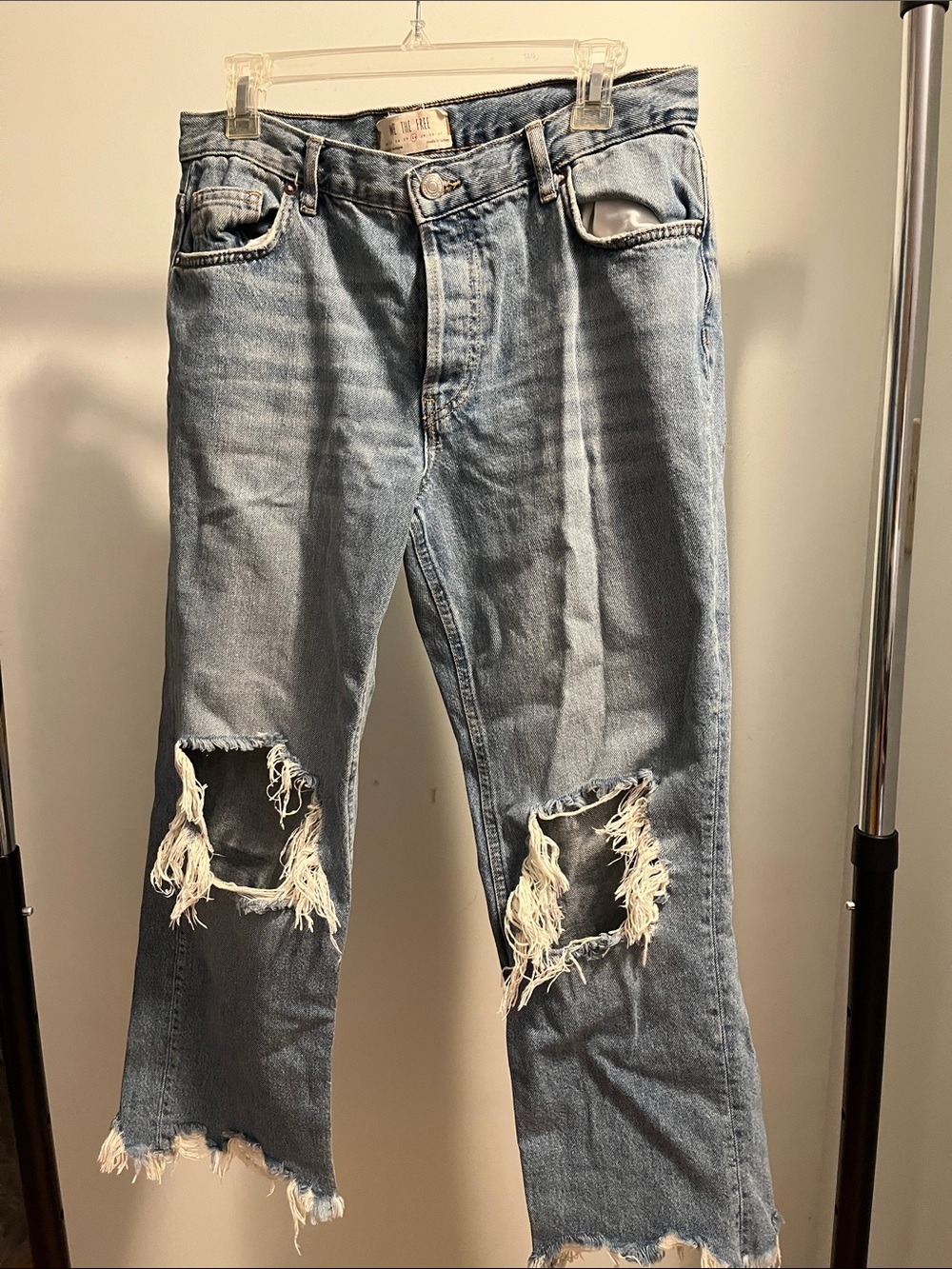 Cropped Ripped Free People Jeans
